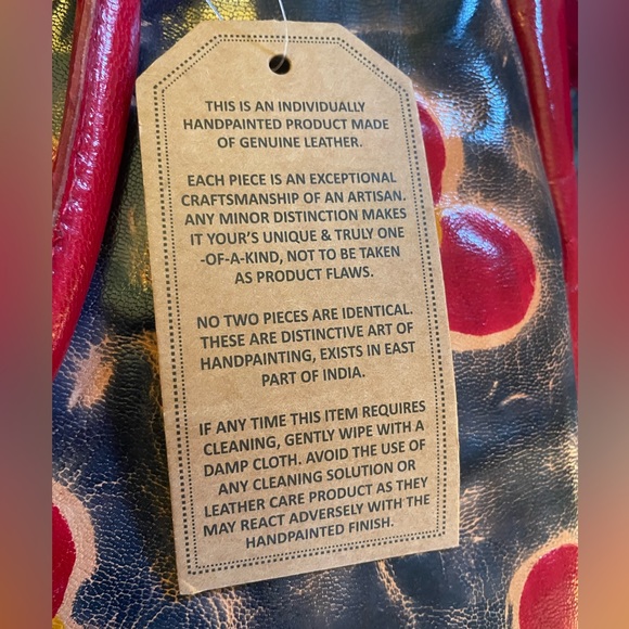 Hand Painted Leather Handbag, India - Picture 5 of 7